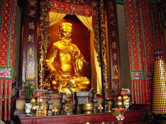 澳门黄大仙信仰的神秘面纱，码字背后的文化与传说,澳门码黄大仙资料大全