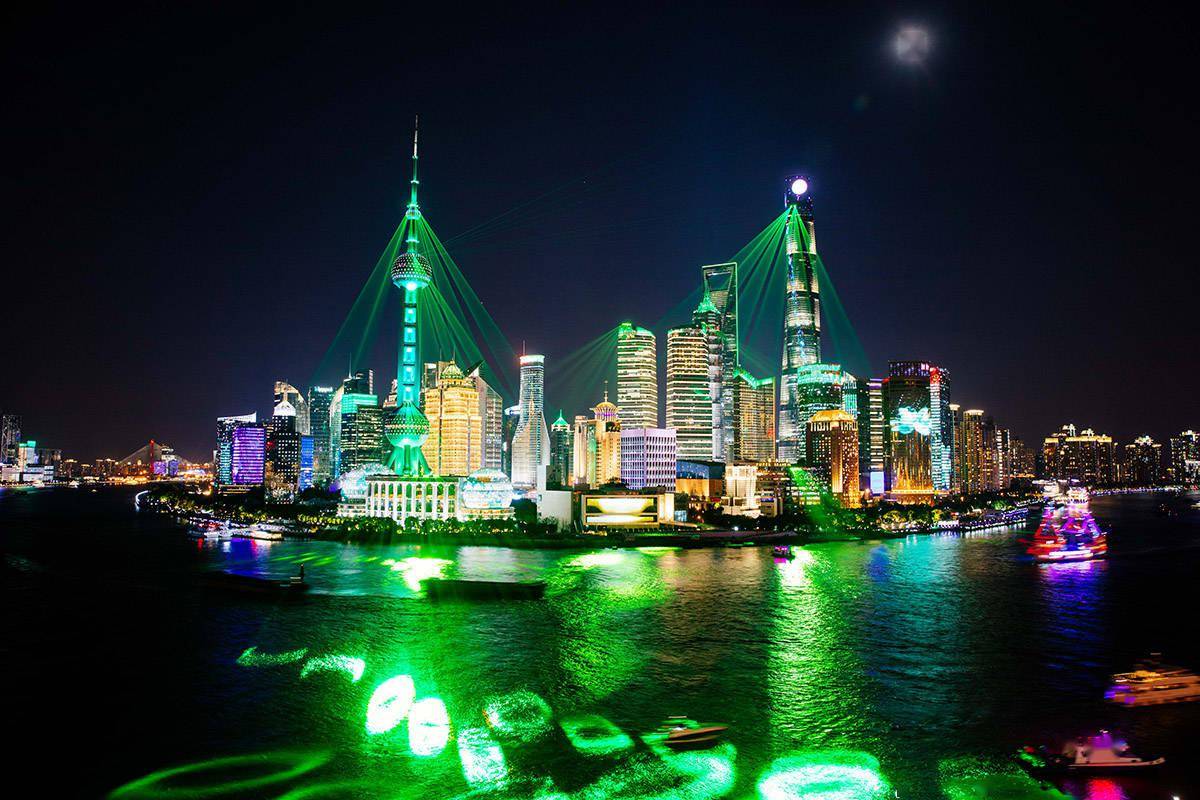 澳门之夜，2046年的璀璨灯火与时光倒影,2024今晚澳门