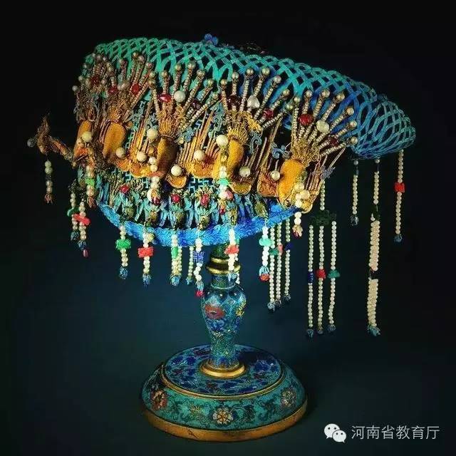 彩翎羽轿，传统工艺与文化传承的璀璨明珠,彩翎羽轿