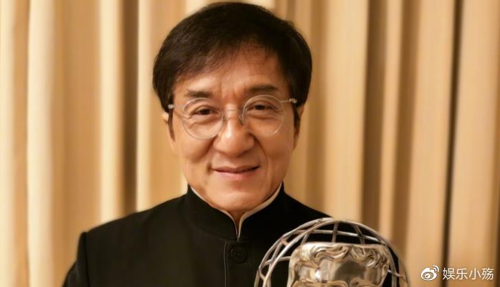 澳门最准一肖的背后，理性与娱乐并存的独特魅力探索—配套成龙，共舞生活精彩篇章！澳门最准一肖一码一码配套成龙
